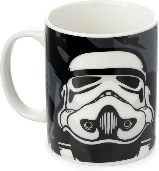 Mug with a stormtrooper helmet design on a black background