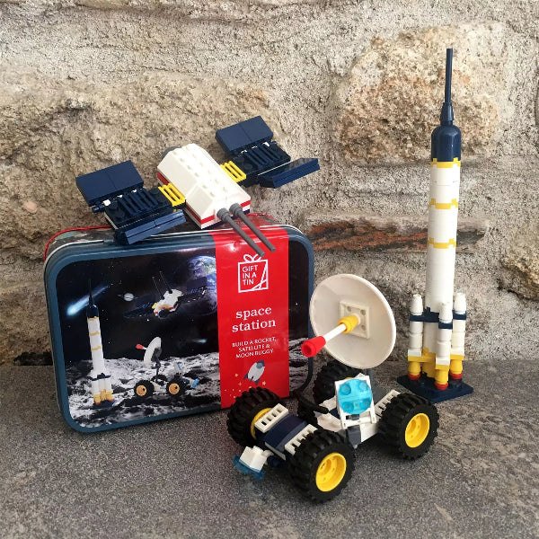 Apples to Pears Space Station in a Tin