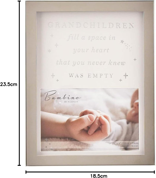 A personalized picture frame with dimensions marked as 18.5cm wide and 23.