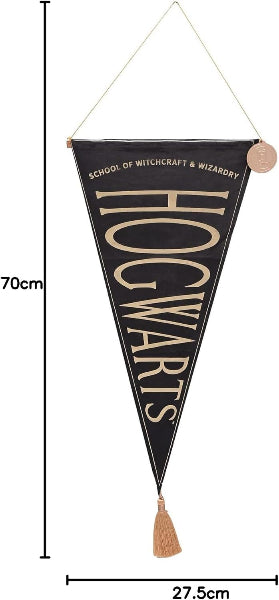 Hogwarts-themed pennant with measurements on a white background