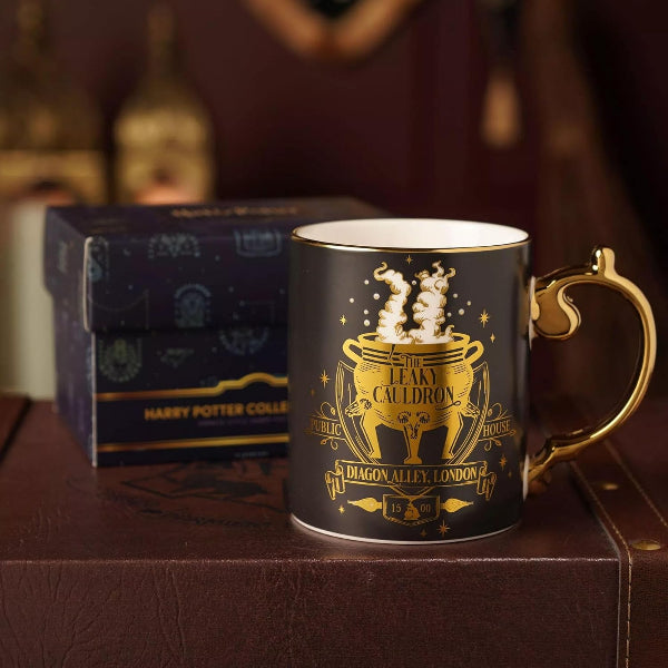 Warner Bros Harry Potter Alumni Collectable Mug - Leaky Cauldron 340ml