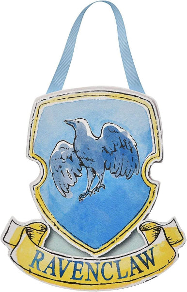 Ravenclaw crest with an eagle on a blue background