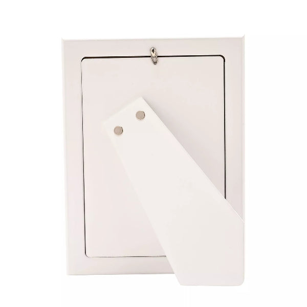 White card with a silver ring on a white background